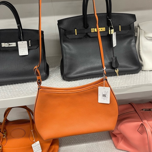 Hermes Handbags - 🧡SOLD🧡Hermes crossbody bag